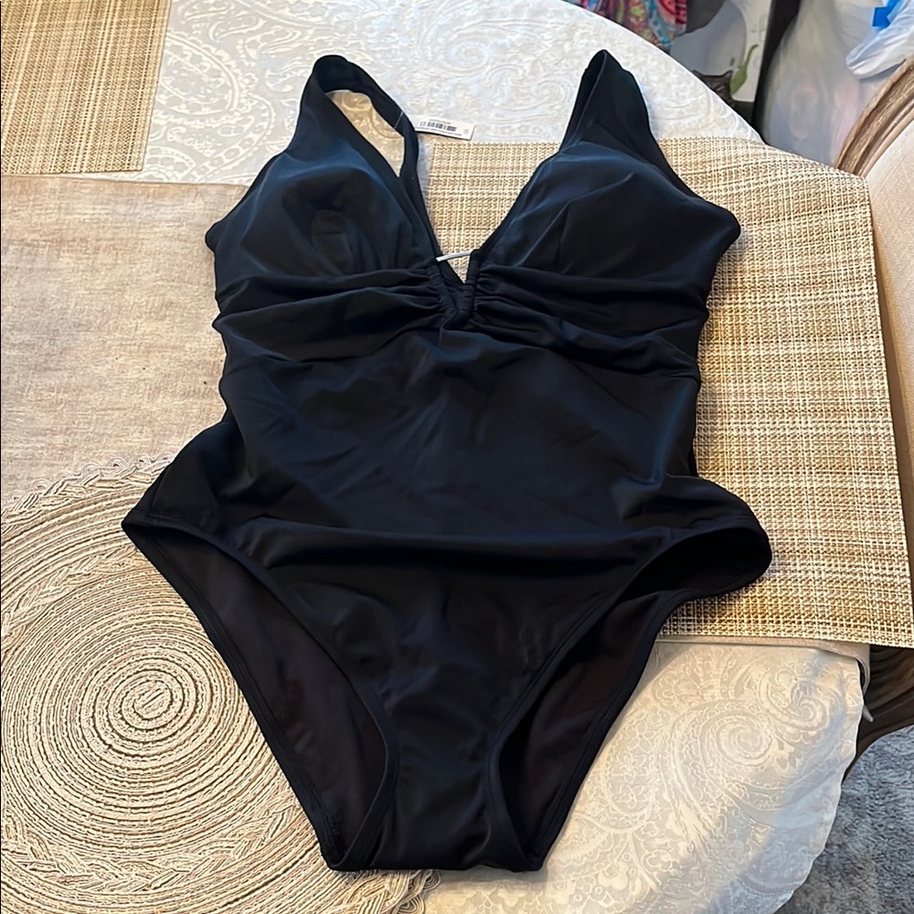 NWT Adore Me Size 0X Black One-Piece Swimsuit Removable Padding.